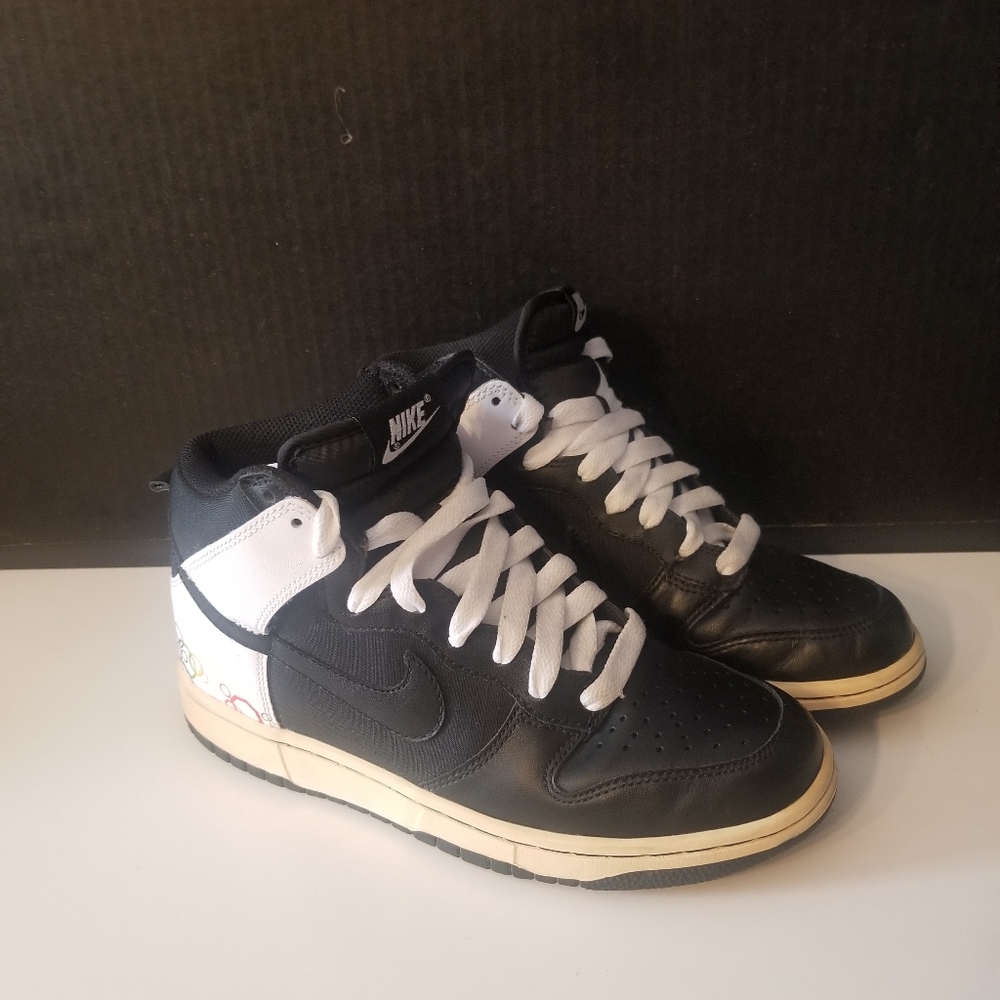 NIKE WOMENS DUNK HIGH VINTAGE 2008 BLACK WHITE OLYMPICS size 8.5
